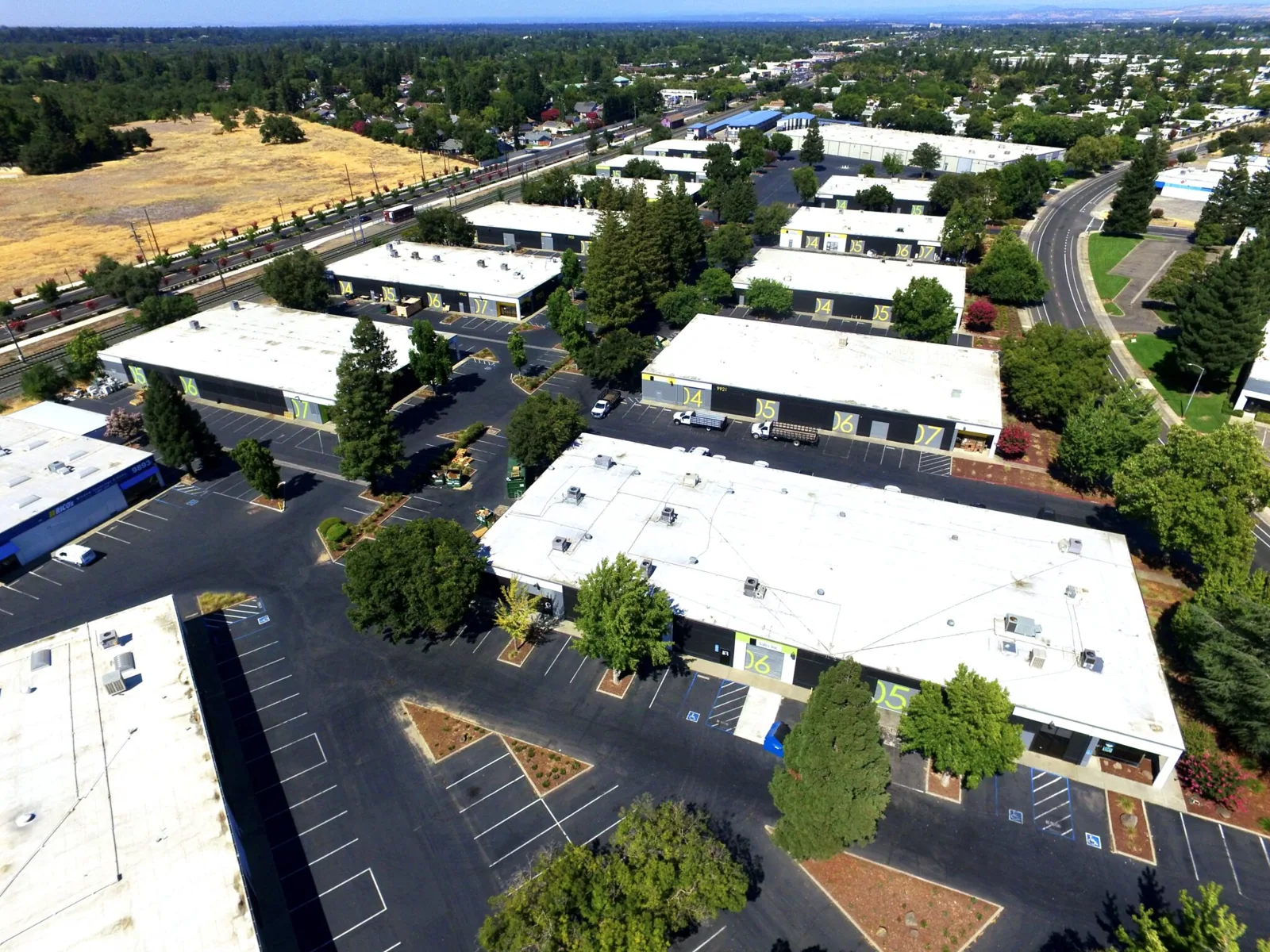 Multi-Site Commercial Roof Programs in Cape Coral, FL