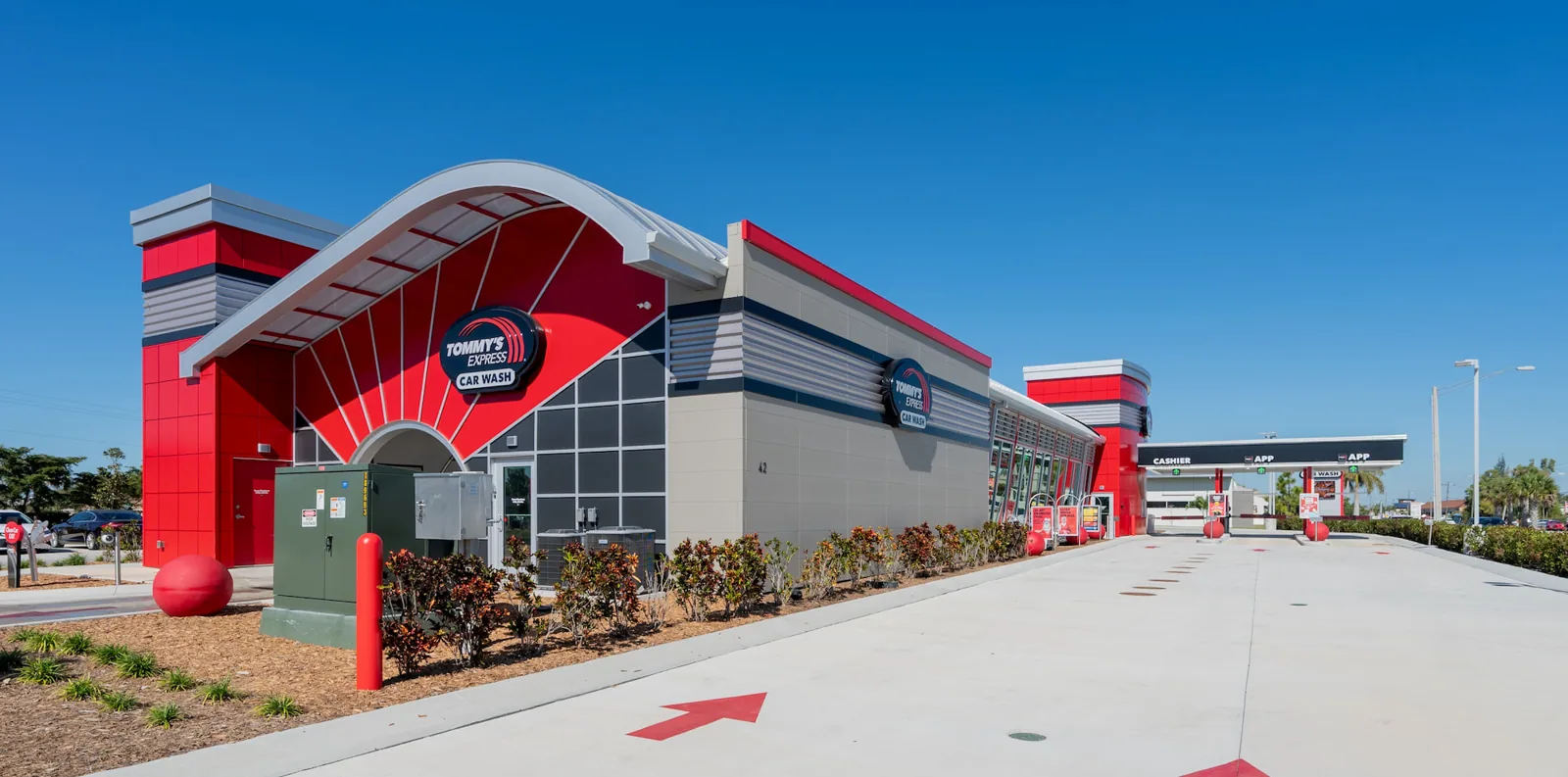 Commercial Roofing in Del Prado North Commerce Park, Cape Coral, FL
